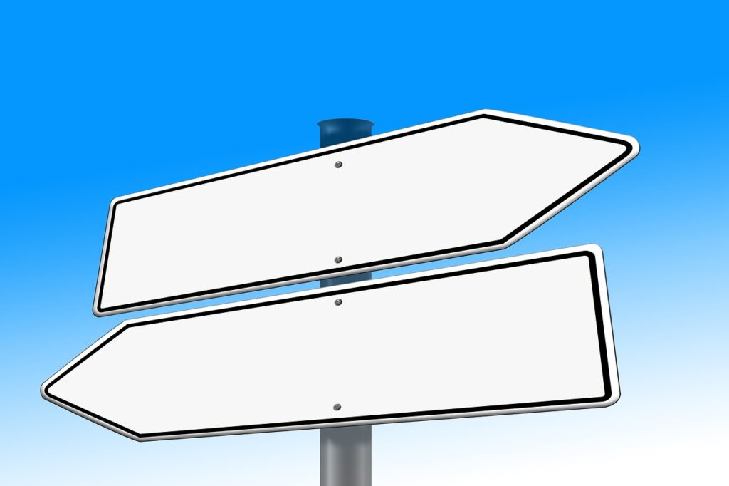 right, left, a notice, traffic signs, direction, decision, crossroads, opposed to, sign, arrow, street sign, traffic, traffic sign, signpost, marking, decide, decision, decision, crossroads, crossroads, crossroads, crossroads, crossroads, arrow, street sign